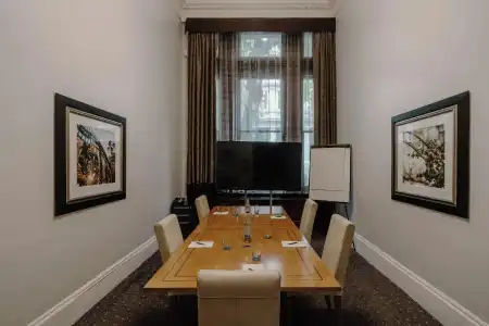 Club Quarters, Trafalgar Square - 14