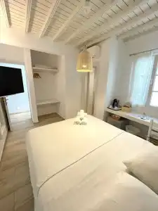 Lefteris & Apartments - 61