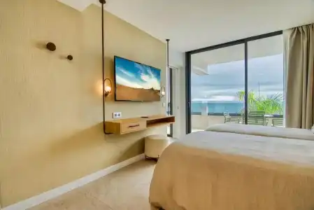 Relaxia Beverly Suites - 61