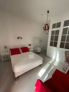Authentic by Balladins, Hôtel le Carré d'Aix - 66