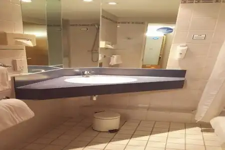 Holiday Inn Express London - Park Royal by IHG - 6