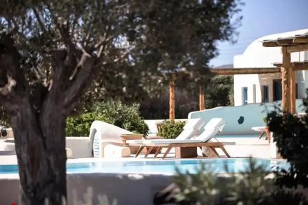 Black Rose Beach Suites - 22