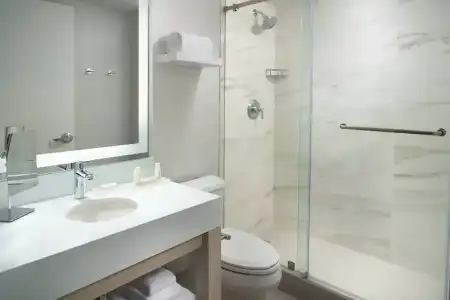 Courtyard by Marriott Miami Coconut Grove - 81