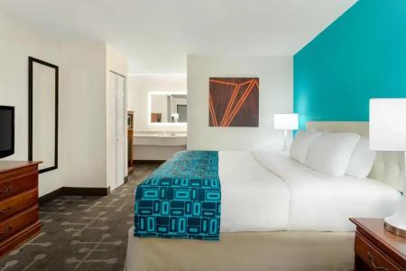 Howard Johnson by Wyndham Chattanooga Lookout Mountain I-24 - 22