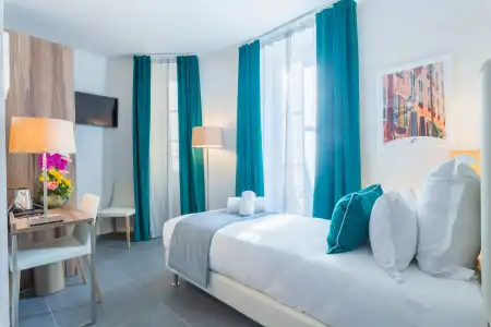 Hôtel Nice Azur Riviera - 2