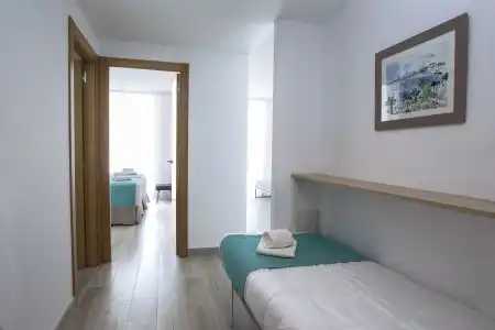 ApartCYE Holiday Centre - 4