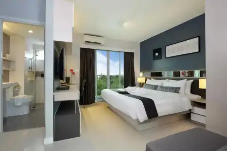 Amber Sukhumvit 85 - 54