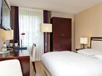 Badischer Hof Baden-Baden - Leonardo Limited Edition - 3