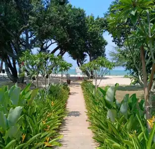 Swiss-Grand Beach Resort Kuantan - 14