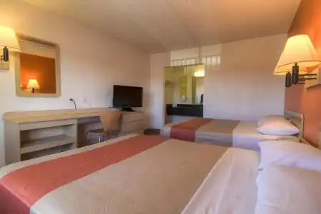 Motel 6 Las Vegas, NV - Boulder Highway - 3