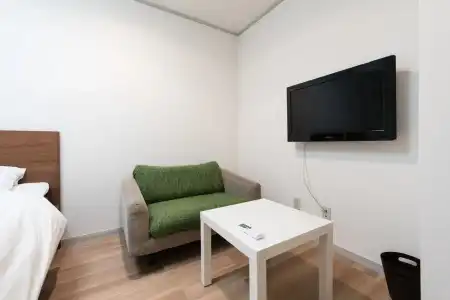 Tokyo Guest House Ouji Music Lounge - 2