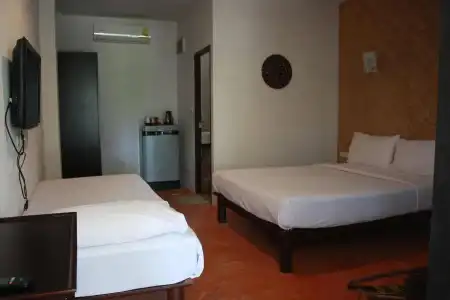 Bamboo Resort - 4