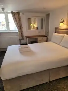 Atlantic Seafront Guest Accommodation - 42