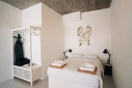 Mesanto Luxury Suites - 144
