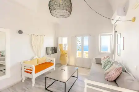 Phaos Santorini Suites - 190