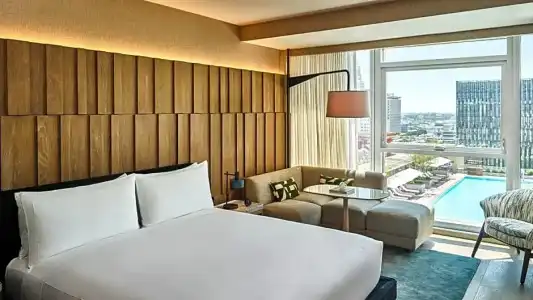 Conrad Los Angeles - 52