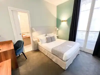 Globe et Cecil Hôtel - 116