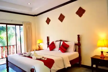 Lanta Seafront Resort - 79