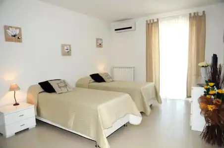 Isa Fiumicino Airport Residence - 26