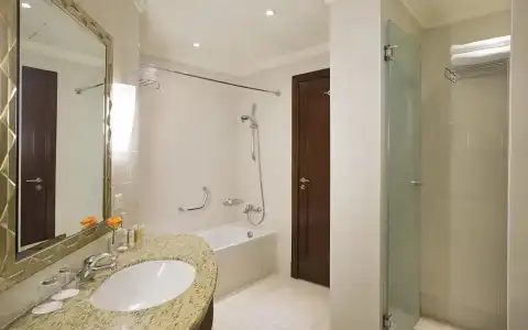 City Seasons Suites - 28