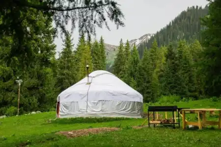 Zhyluu Suu - 14