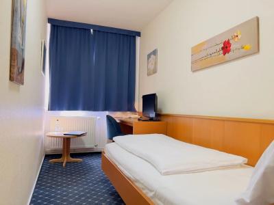 Elbbrücken - 60