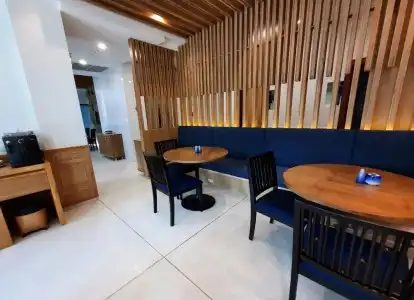 Ama's House Luxury Boutique - 18