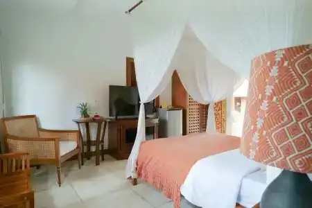 Gayatri - 100