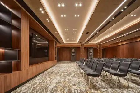 Park Inn by Radisson Kyiv Troyitska - 13
