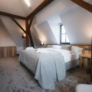 ALBRECHT - 16