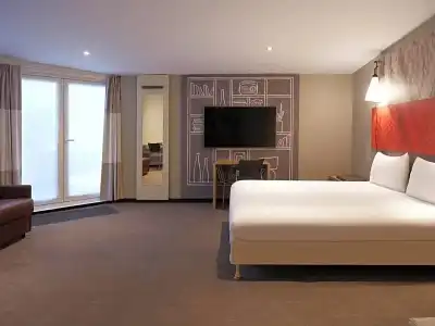 Ibis Paris Canal Saint Martin - 37