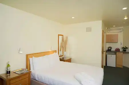 Best Western Ellerslie International - 60