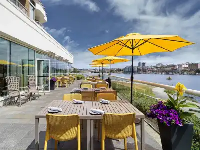 Inn at Laurel Point - 7