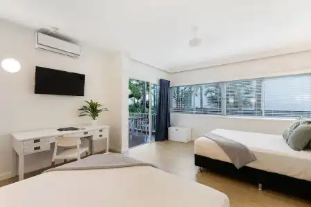 Coral Sea Resort - 56