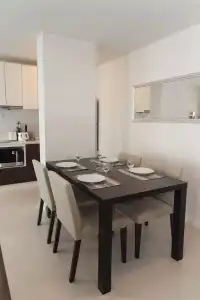First Choice Suites - 27