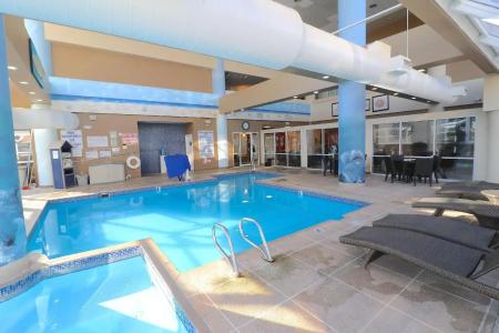 The Ocean Key Virginia Beach Resort - 10