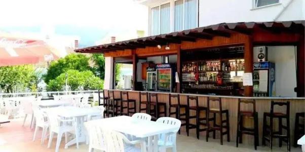 Holiday Village Rose Gardens - 25