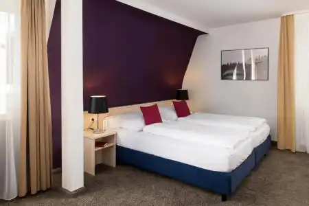 Boutique Socièté - 35