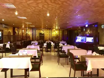 Mutrah - 24