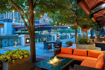 Sheraton Grand Chicago Riverwalk - 42