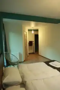 Paramount Kazbegi - 1