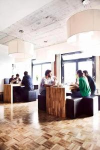 Five Elements Hostel and Capsules Frankfurt - 26