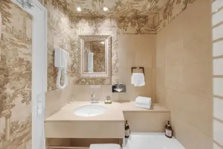 Hôtel de la Bretonnerie - 53