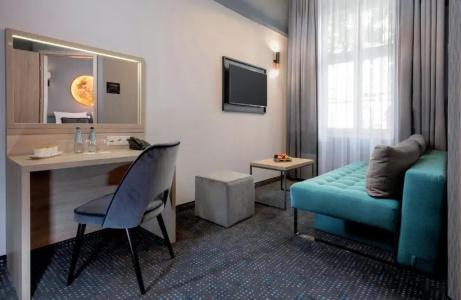 Leonardo Boutique Krakow Old Town - 76