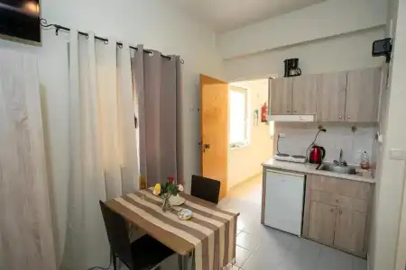 Rania Studios - 135