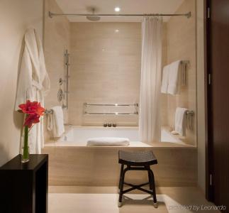 The Langham, New York, Fifth Avenue - 10