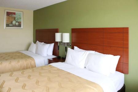 Quality Inn Evansville Eastland Area - 33
