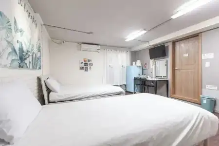 Hongdae Style Guesthouse - 115