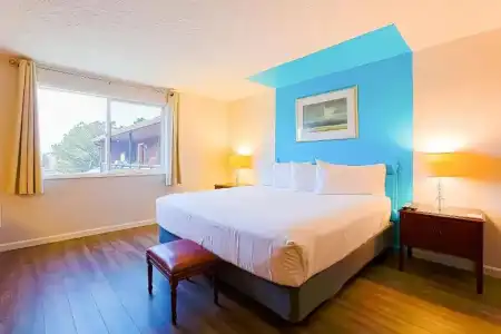 Coast River Inn by OYO Seaside - 37