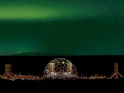 Aurora Igloo - 11